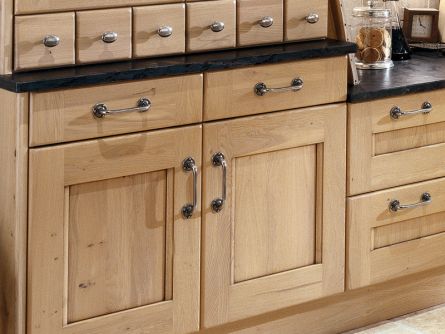 How Replacement Kitchen Doors Simplify, How Much To Replace Kitchen Doors Uk